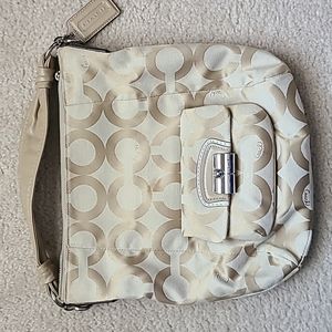 Coach Poppy Hobo Shoulder Bag
